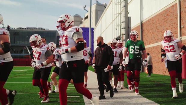 Donovan Raiola with offensive line 2023 spring practice Nebraska football